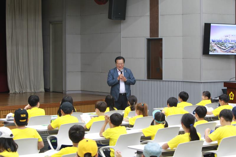 구리 동구초등학교 도의회 견학 사진 7