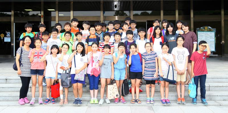 수원 원천초등학교 의회견학 사진 8