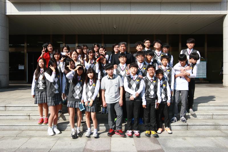 안산 이호중학교 의회 견학 사진 5