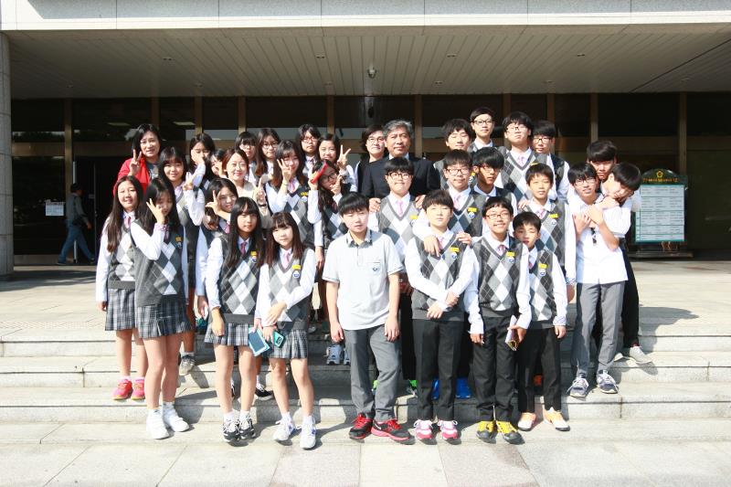 안산 이호중학교 의회 견학 사진 6