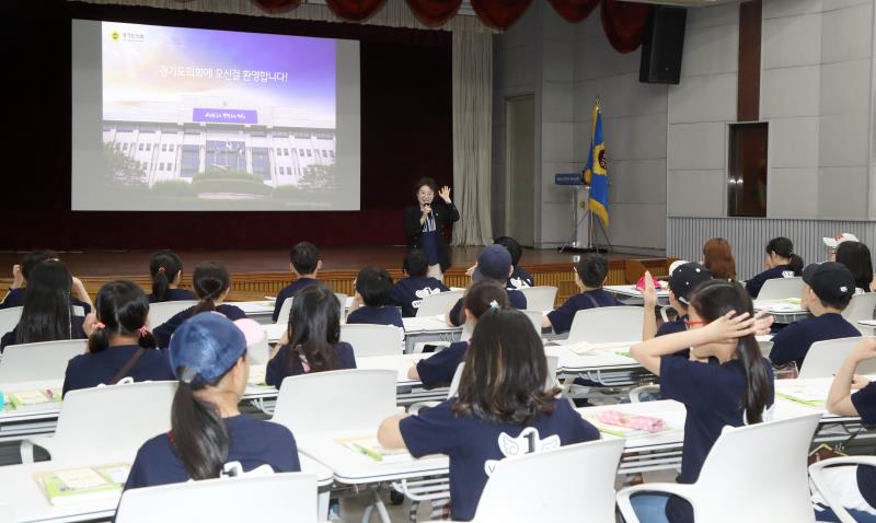 남양주 평내초등학교 의회견학 사진 7