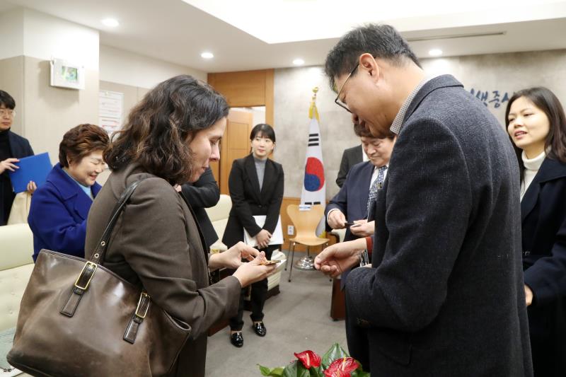 경기도의회 - 캐나다 브리티시 컬럼비아주의회 친선교류합의서 체결식_7