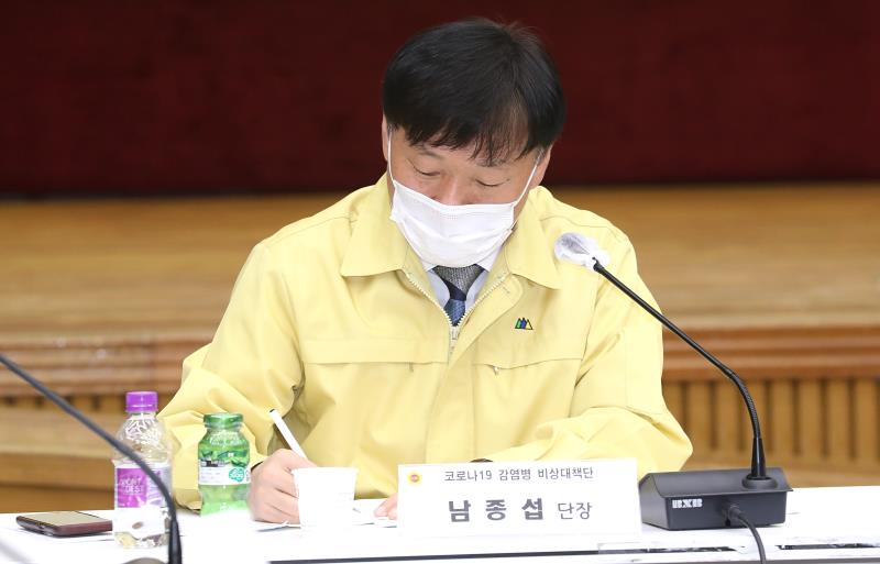 코로나19 감염병 대응 및 확산 방지를 위한 경기도의회 비상대책본부 5차 대책회의_10