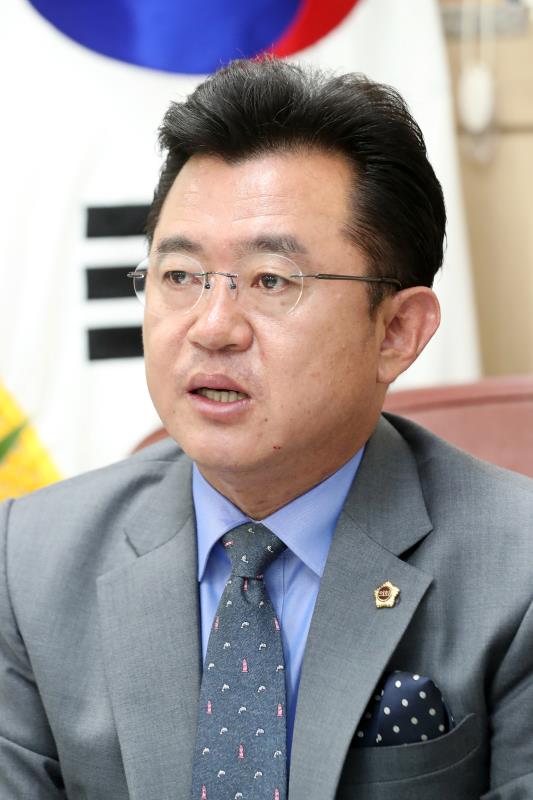 후반기 교섭단체 대표의원 후보 박근철 의원  인터뷰_6