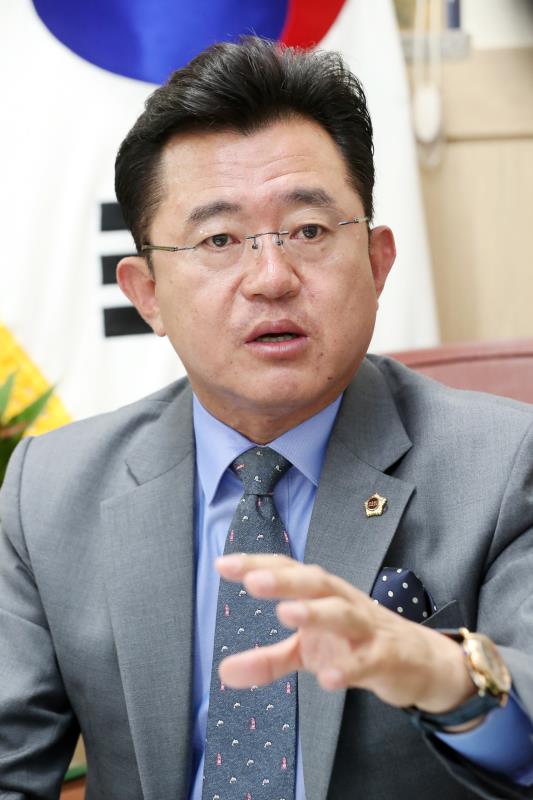 후반기 교섭단체 대표의원 후보 박근철 의원  인터뷰