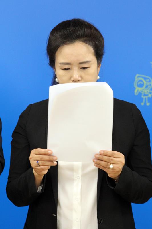 더불어민주당 대변인단 제64차 주간정례 브리핑_9