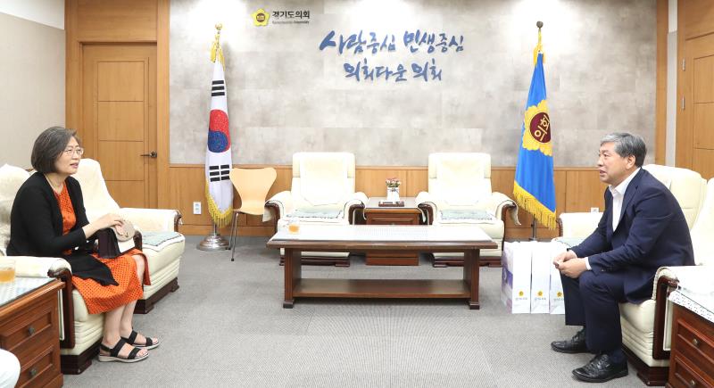 송한준 의장 경기대학교 이수정 교수님 접견_8