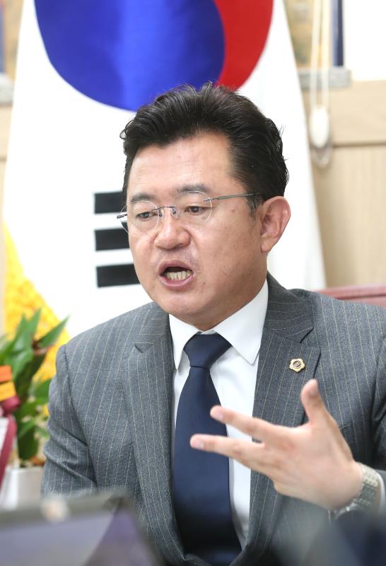 더불어민주당  후반기 박근철 대표 인터뷰_8