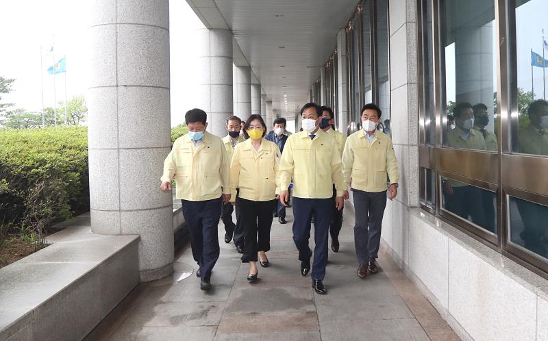 비피해 재난상황실 격려 및 의정 청취_2