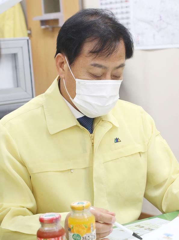 비피해 재난상황실 격려 및 의정 청취_9