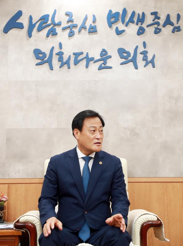 장현국 의장 인터뷰_5