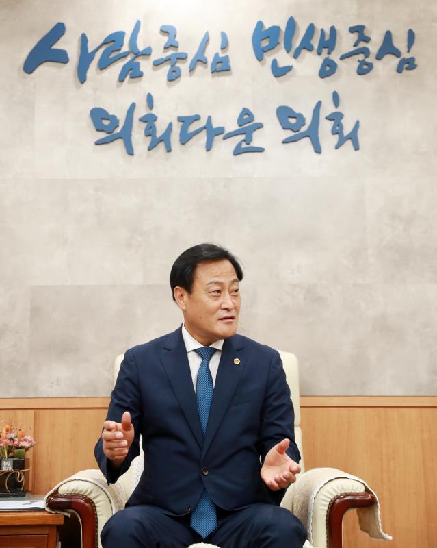 장현국 의장 인터뷰_9