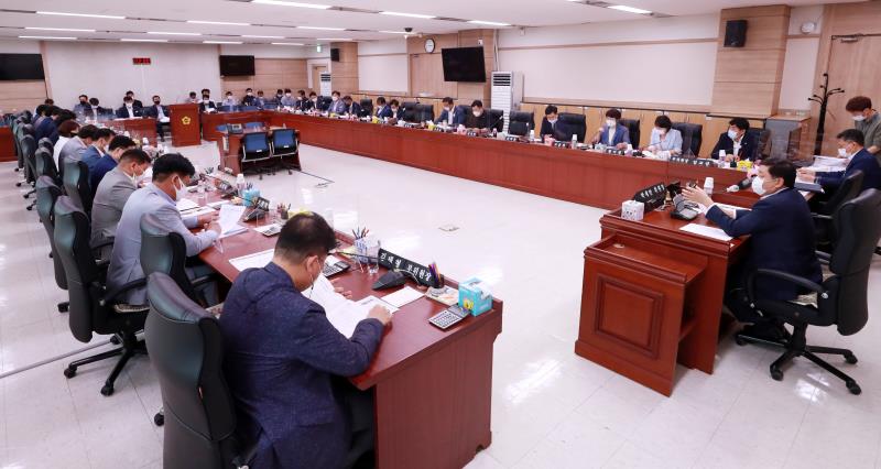 예산결산특별위원회 추경 사전설명회_10