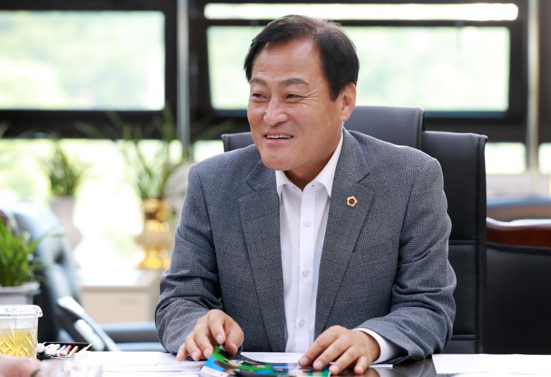 장현국 의장 월간 지방자치 인터뷰_3