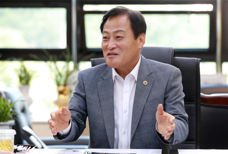 장현국 의장 월간 지방자치 인터뷰_5