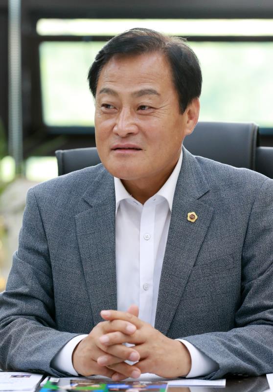 장현국 의장 월간 지방자치 인터뷰_6