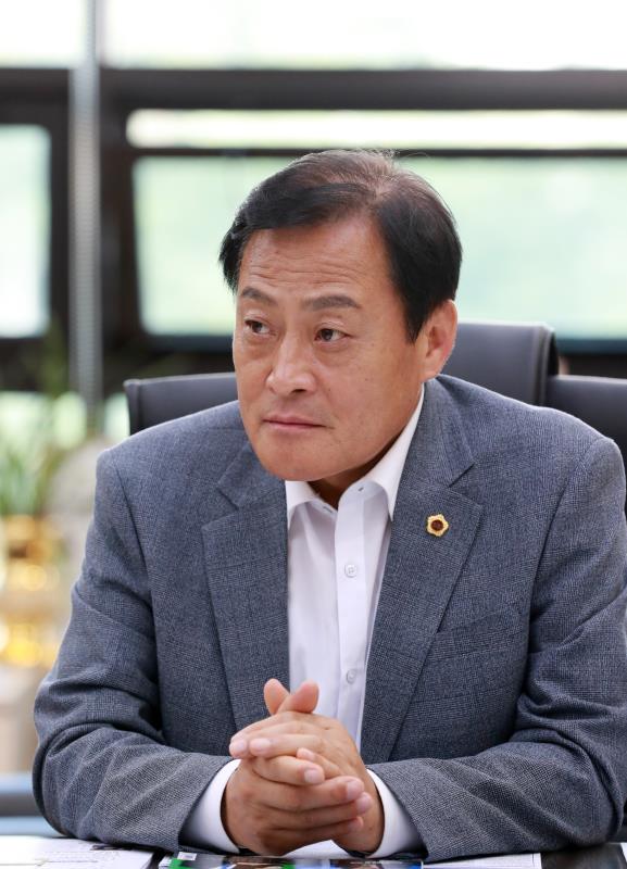 장현국 의장 월간 지방자치 인터뷰_8