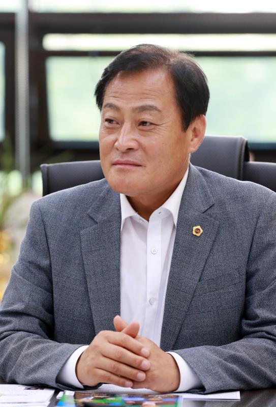 장현국 의장 월간 지방자치 인터뷰_9