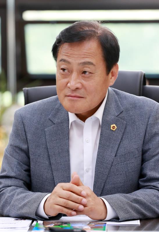 장현국 의장 월간 지방자치 인터뷰_10