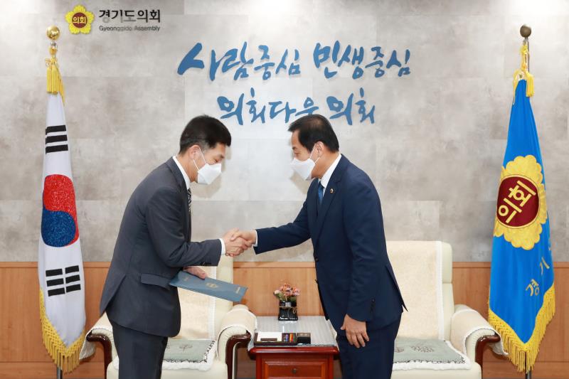 공무 국외출장 심사위원회 위원 위촉식_5