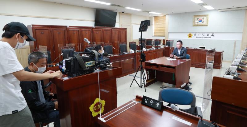 건설교통위원회 권재형,오진택 부위원장 OBS 민생돋보기 촬영 스케치_5