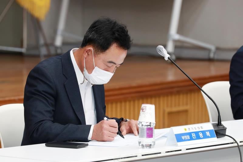 경기도의회 의장단, 교섭단체 대표, 상임위원장단 정담회_9