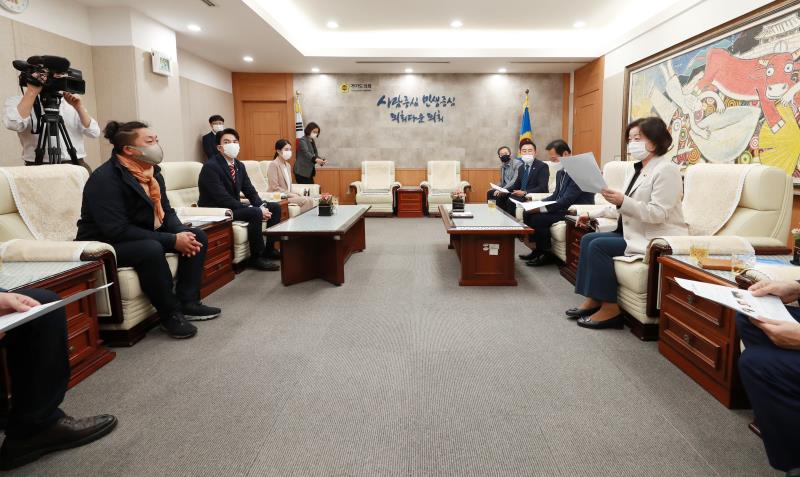 경기도의회 웹드라마 출연진 차담회_6