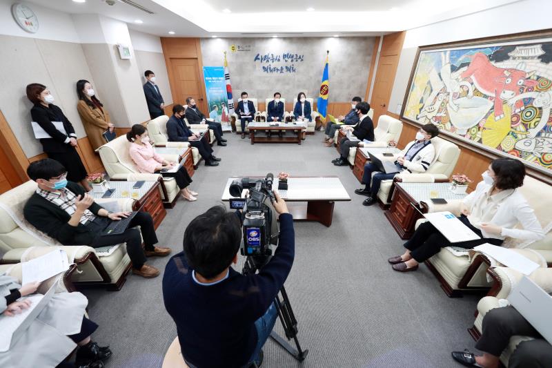 의장단 취임 100일 출입기자단 인터뷰