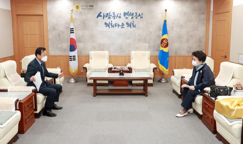 장현국 의장 경기도 여성단체협의회 이금자 회장 접견
