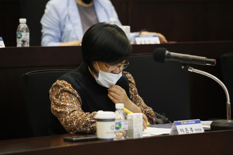 경제노동위원회 차세대융합기술연구원 현장방문 및 경기도시장상권진흥원 현장 정담회_2