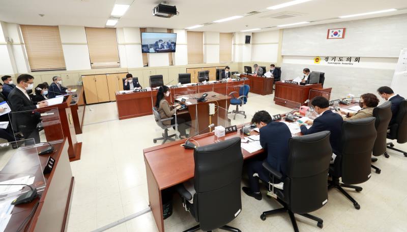 제347회 임시회 제2차 여성가족평생교육위원회_8