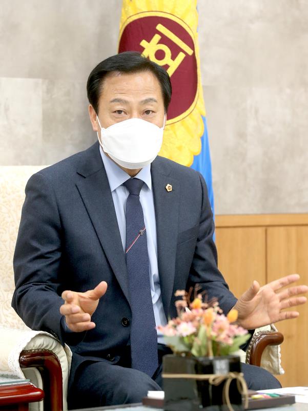 경기 언론인협회 인터뷰