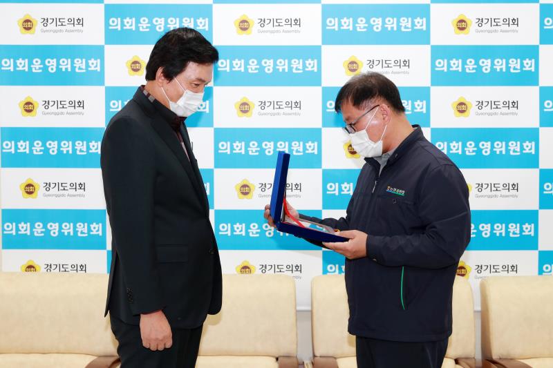 안산시 농수산물도매시장 감사패 전달식_2