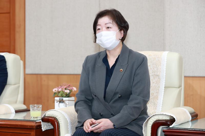 문경희 부의장 경상북도의회 도기욱 부의장 접견_10