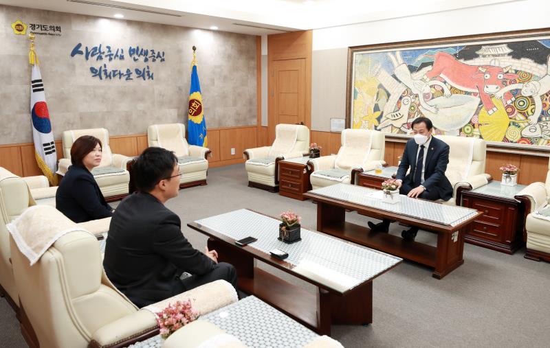 장현국 의장 황순식 정의당 경기도당 위원장 접견_6