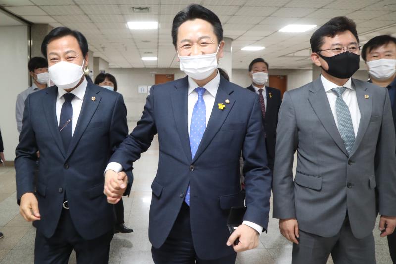 장현국 의장 고영인 국회의원 접견_2