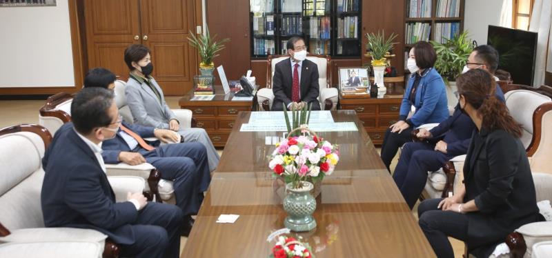 경기도의회 교섭단체 대표단 전국광역의회 방문(대구광역시의회)_8