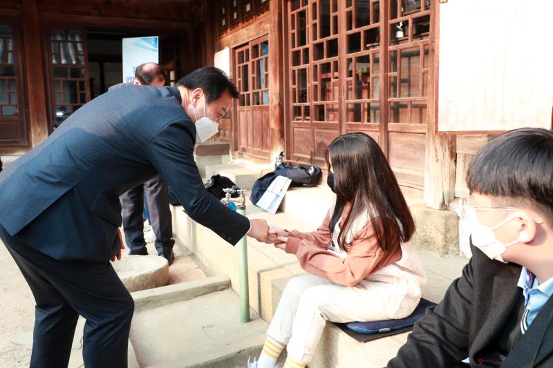 경기도의회 - 광명청소년의회, 꿈의학교 청와대 정담회_5