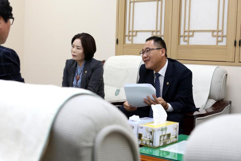 경기도의회 교섭단체 대표단 전국광역의회 방문(경상북도의회)_4