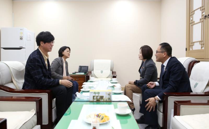 경기도의회 교섭단체 대표단 전국광역의회 방문(경상북도의회)_7