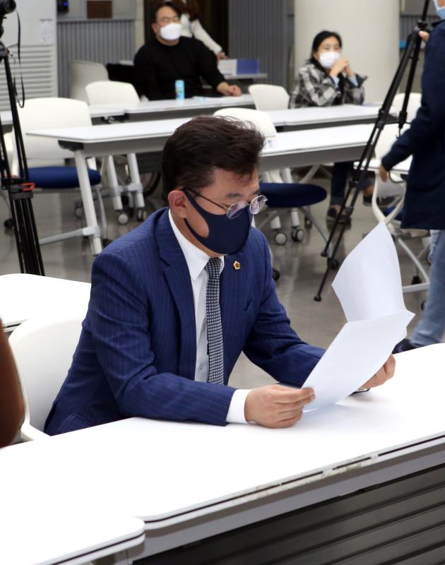 경기도 장애인 사무분야 당사자 개방직 임명 추진을 위한 정책토론 대축제_3