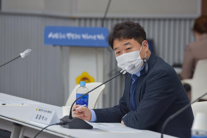 경기도의회 더불어민주당 제5차 기본소득특별위원회 회의_8