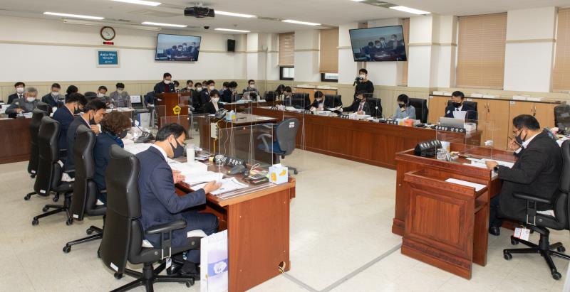 제348회 정례회 여성가족평생교육위원회 2020년도 행정사무감사