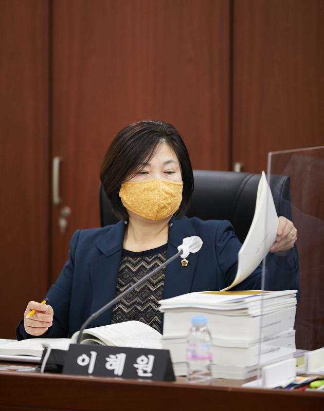 제348회 정례회 보건복지위원회 2020년도 행정사무감사_6