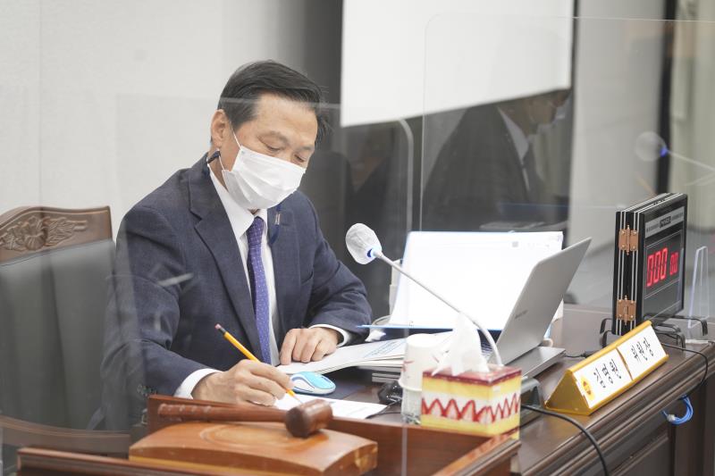 제348회 정례회 건설교통위원회 2020년도 행정사무감사_10