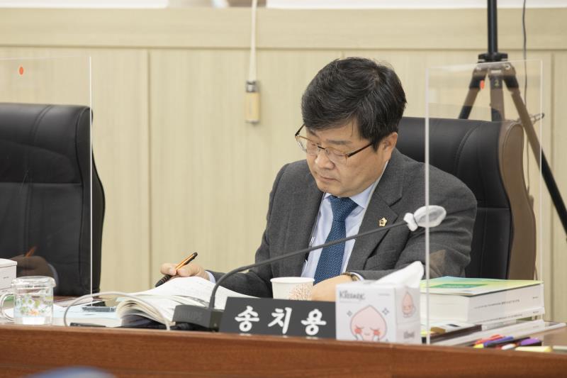 제348회 정례회 여성가족평생교육위원회 2020년도 행정사무감사_3