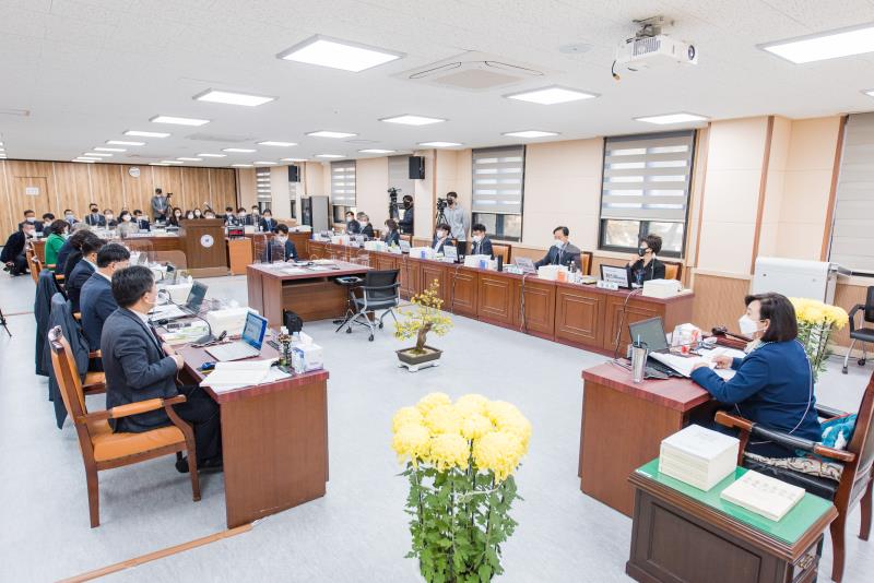 제348회 정례회 교육기획위원회 2020년도 행정사무감사