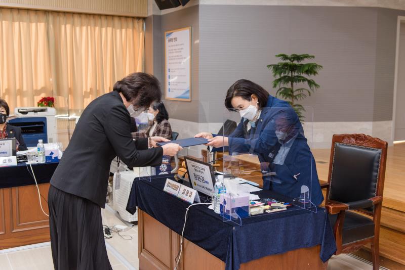 제348회 정례회 교육기획위원회 2020년도 행정사무감사_10