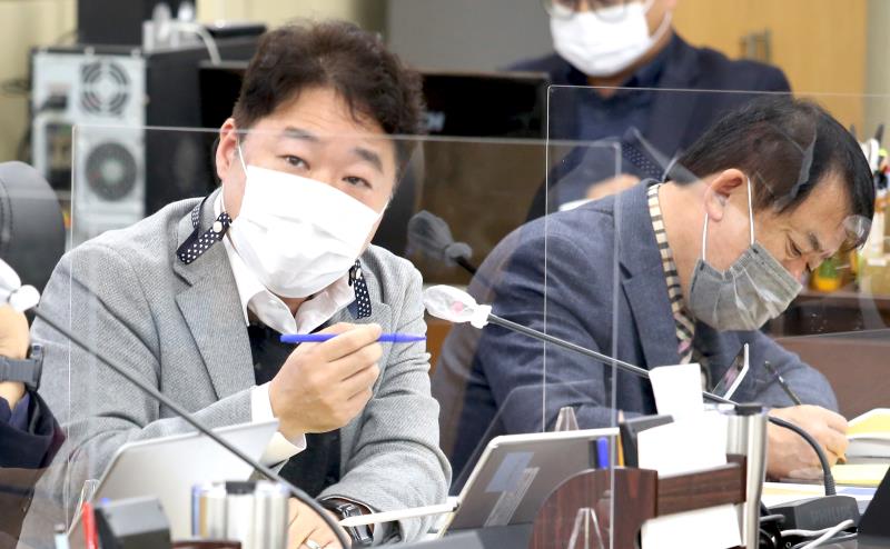 제348회 정례회 기획재정위원회 2020년도 행정사무감사_2