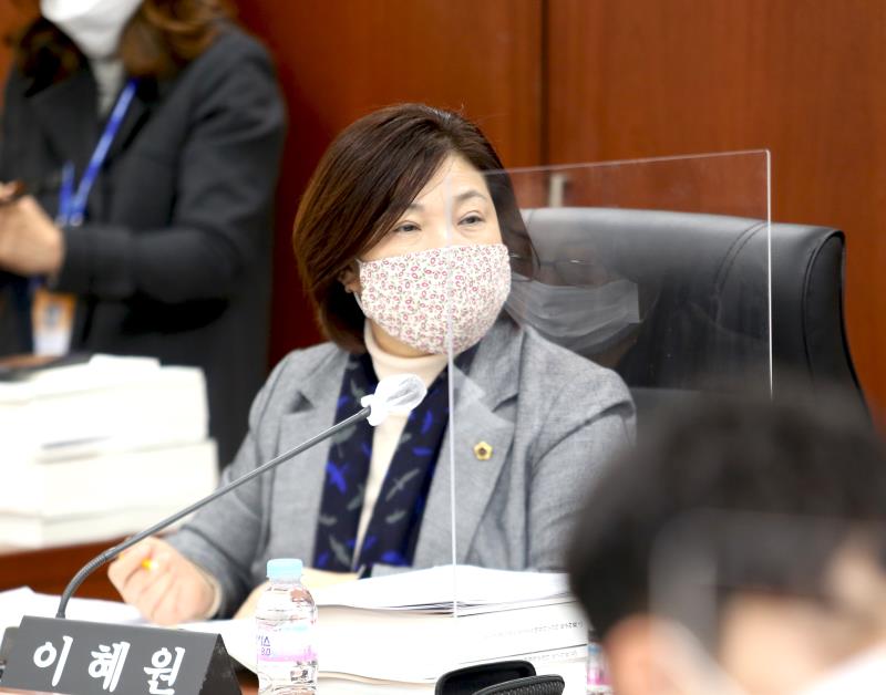 제348회 정례회 보건복지위원회 2020년도 행정사무감사_7